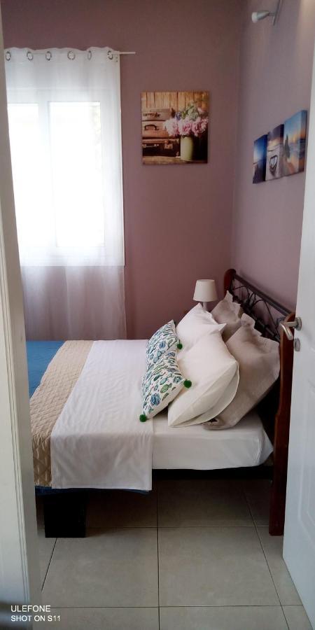 Iris'S Apartment Central With Parking Argostoli  Exterior photo
